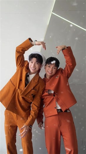 Hoà Nhịp Giáng Sinh cùng ST Sơn Thạch và bạn bè