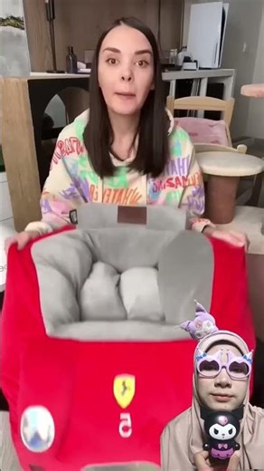 cats like to sleep in cardboard boxes, sis #ciciivachannel #comedy #funnycats