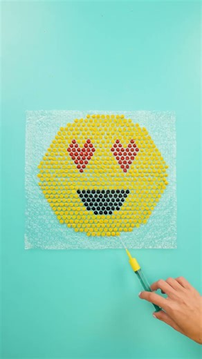 Colorful Cloth Transformations: Dyeing Fun! 🌈