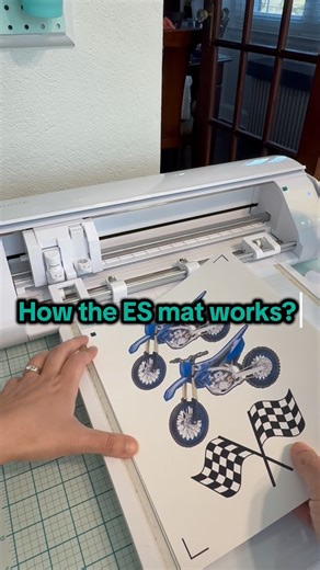 Patricia | Crafty Patty Studio | Custom Party Decor on Instagram: "The ES mat (Electrostatic mat) generates a safe electrostatic charge, it grips the materials and keeps them flat while the @silhouette.inc machines do the work. Ever since I started using it I never went back to the adhesive mat! Here I made a quick topper for a cake, a baker request 😃. #craftypattystudio #silhouettecameo"