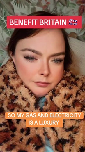benefit Britain 🇬🇧 SO MY GAS AND ELECTRICITY IS A LUXURY #benifits #benifitsbritain #luxury #luxurylifestyle #🇬🇧