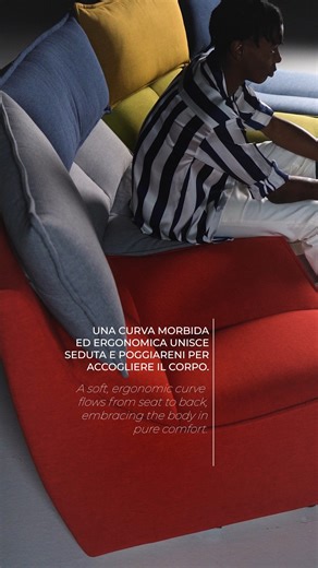 Grazie ai moduli trapezoidali e componibili, Hip Hop si adatta a qualsiasi ambiente: linee sinuose, composizioni originali e soluzioni personalizzate per chi ama un living creativo e moderno. Hip Hop – Collezione Modular | Calia Italia