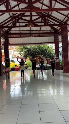 EXOTIC MODEL KIDS by Purnomo Hadi . Studio 1 Lumajang . Studio 2 Pasirian . . . #models #catwalk #kids