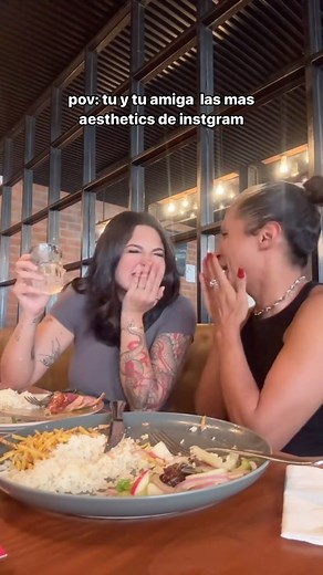 PERCY PLS | Una deja de ser aesthetic cuando se apaga la cámara. Etiqueta @ a amiga aesthetic del grupo #reels #humor #comedia | Instagram