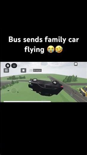 Funny crash in Roblox car crash studio 😂