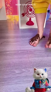 330K views · 1.4K reactions | Make Cleaning Feet a Splash of Fun! 禮 | Meow-some | Facebook