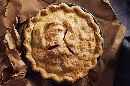 This 100-Year-Old Recipe for Apple Pie Baked in a Brown Paper Bag Is Pure Genius