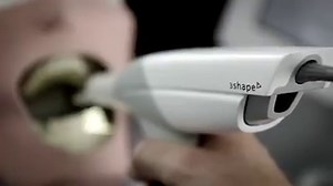 2.1K views · 31 reactions | Patientenorientiertes, schnelles, bequemes und puderfreies Scannen mit dem 3Shape Trios 3 | Straumann | Facebook