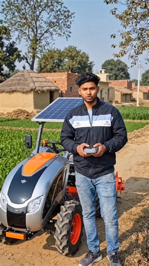 Solar Powered Mini Tractor In Action ☀️🚜 #shorts #solar #tractor