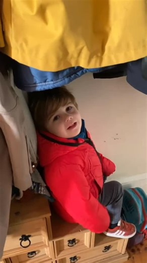 Alan Carney on Instagram: "Session on with these two belting out the tunes! #music #acapella #kids #boys #cork @thehighkingsofficial fans 😅 @gillybeangirlstudio"