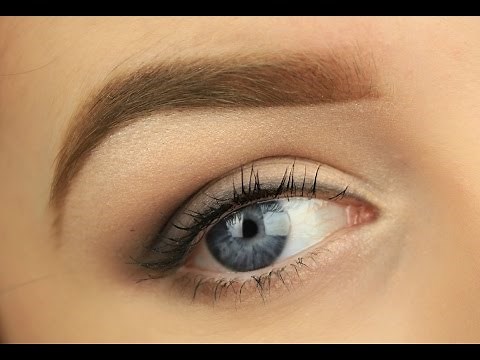 Simple Smokey Eye for Beginners