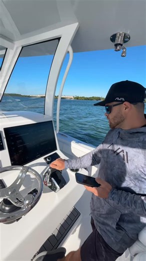 Go Fish on Instagram: "Garmin Chartplotters and the ActiveCaptain app work together to create a connected boating experience, allowing you to wirelessly update software and charts, manage your data (like waypoints and routes), access the ActiveCaptain Community for marina reviews and points of interest, and even receive calls and texts on your chartplotter display. You can also monitor your boat with systems like OnDeck™ and control your chartplotter via the Garmin Helm™ feature. #chartplotter #