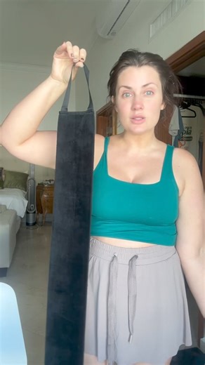 I had a little cry sesh a couple days ago but self tanning always makes me feel better 😘 Links below! ☀️Back Tanning Applicator: https://urlgeni.us/amzn/c5wUi ☀️Body Tanning Mitt: https://urlgeni.us/amzn/iHmDC ☀️My Go-To Self Tanning Foam: https://urlgeni.us/amzn/sGm1x 📷Self tanning tutorial: https://urlgeni.us/facebook/092425 | Cortney Swann