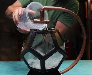 26K views · 40 reactions | Aquarium en forme de ballon de football qui a l'air si élégant avec sa forme ! | Brico Sympa | Facebook