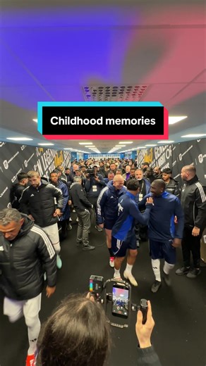 April night in 2012. You are about to sit down and enjoy a Champions League game. That’s all you need in life. Without worries, just football. #KingsLeague