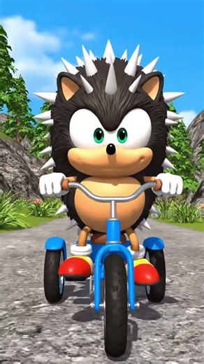 Brave Mantis Takes On Everyone! 🦗💪 #cat #shorts #sonic #chonkycat