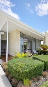 6 questions with… Ryan! Meet Ryan, one of our New Home Consultants, who takes you on a tour of the beautiful Indiana display home. Check out all the amazing features this home has to offer. 😍 You can visit the Indiana at 📍91 Burleigh Drive, Burns Beach | Dale Alcock Homes