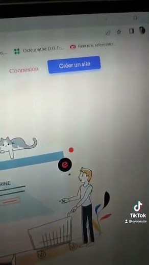 Créez votre site facilement (et GRATUITEMENT) avec E-monsite ! 💻 #shortvideos #youtube #website