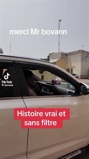 ça m'a beaucoup touchée la famille regarder comment cette dame coule les âmes