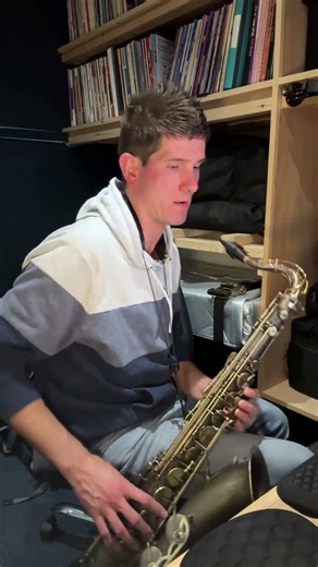 Learning a song on sax (practise vs