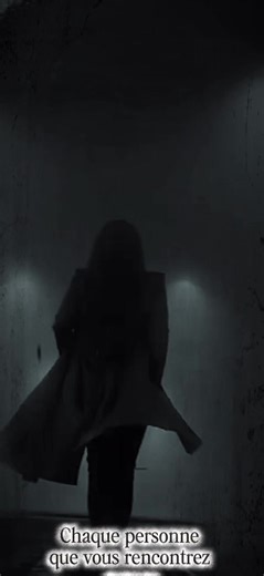 Chaque personne que vous rencontrez avance avec son propre fardeau. Derrière les sourires, les silences ou les regards pressés, se cache souvent un combat invisible. Un combat que vous ne connaissez pas, que vous ne verrez peut-être jamais, mais qui façonne ses forces,ses peurs et son courage. Alors soyez patient, soyez bienveillant, car chacun, à sa manière, lutte pour continuer d'avancer. #onelife #carpediem #resterpositif #enroutepourlaventure