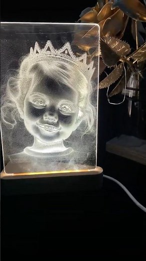 Engraving acrylic lamp base photo with ComMarkere Omni 1!