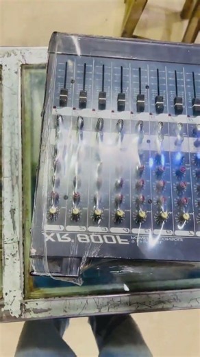 Peavey XR 800F Mixer Original USA