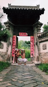 12K views · 216 reactions | Master with his Student https://wingchunkungfu.eu/?s=shaolin IG: @wingchunkungfueu | Wing Chun | Facebook