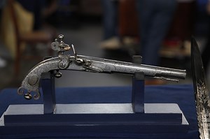 Scottish Dirk, Sporran Top & Pistol