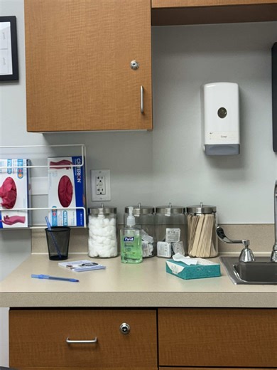 Assume the position and pray #pelvicfloor #postpartum #momsoftiktok #fyp #foryoupage