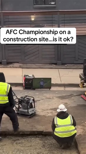Ryan “Ike” Eisenhauer on Instagram: "Quick reminder: earbuds, TVs, radios (and other personal audio/visual) are prohibited on construction sites. Three reasons why: 1) Hear hazards 🦺 you must be able to hear alarms, horns, vehicles, and co‑workers. 2) Distraction = danger ⚠️ music or shows reduce focus and raise the risk of mistakes or injuries. 3) Compliance & liability 📋 OSHA rules, company policies, and insurance requirements prohibit unauthorized audio/visual devices because they can inter