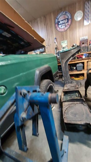 1965 J200 jeep truck teardown #automobile #mechanic #restoration #offroad