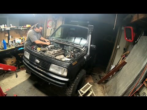 Geo Tracker 2.0 engine swap PART 6 (finally starting the engine)