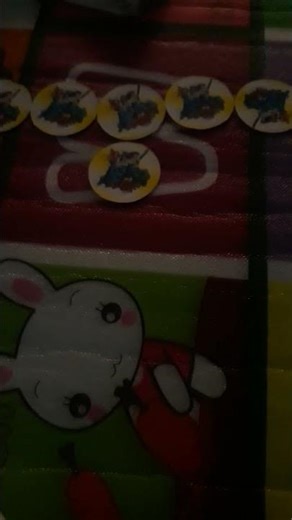 How many Pokémon Pog Cards? ( A. 1, B. 890, C. 6, D. 80000000000000000, )