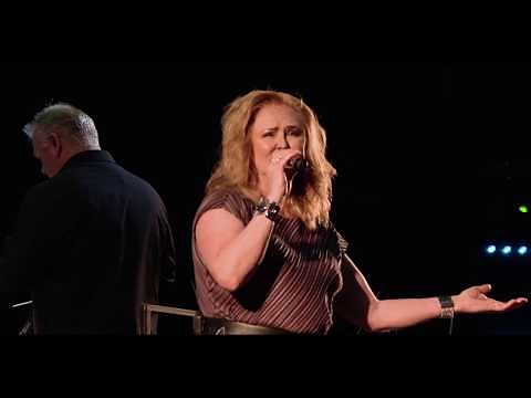 Carol Decker - China In Your Hand LIVE at 80s Classical 2019