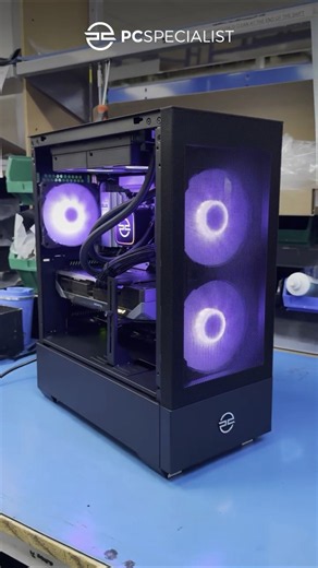 9070 XT and 7800X3D Gaming PC Build - PCSpecialist