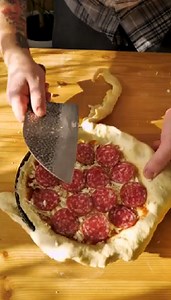105K views · 166 reactions | Classic cheese and pepperoni pizza pie recipe! | 5-Minute Crafts Men | Facebook