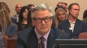 Schuss am „Rust“-Set: Alec Baldwin wegen fahrlässiger Tötung vor Gericht