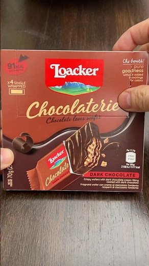 Loacker Chocolaterie Milk Chocolate Wafer Bars 4 x 17.5g