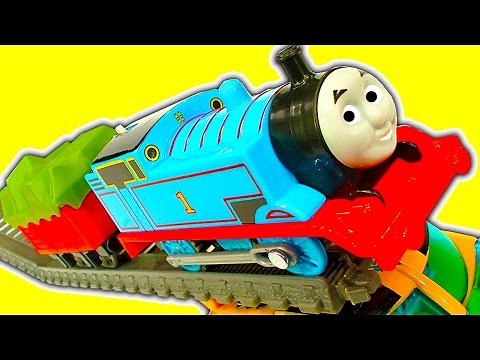 Super Fast Thomas The Tank Trackmaster Mod & Train Wreck Stunts Crashes