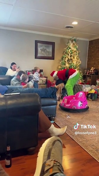 Funny Grinch Moments for Kids and Families