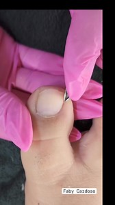 Quando a cliente corta as unhas em casa de forma errada e quer quadrada com francesinha🤦‍♀️ | Faby Cardoso Manicure