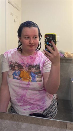 Tips for Managing Colorful Hair Trends