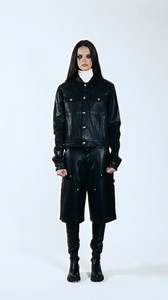 3.4K views · 17 reactions | 헡헢 헙헥헜험헡헗헦- DROP IS LIVE! www.livevlonedievlone.com | VLONE | Facebook