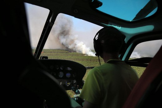 Vidéo. Incendies en Gironde : à bord de l’hélicoptère des pompiers en images