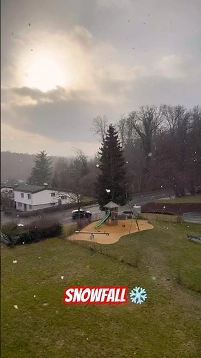 First Snowfall in Switzerland ❄️ Peaceful Winter Vibes | 4K Snowflakes #shorts