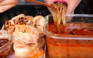 【Lychee】酸辣粉 泡菜饺子 辣椒油 咀嚼音吃播无人声