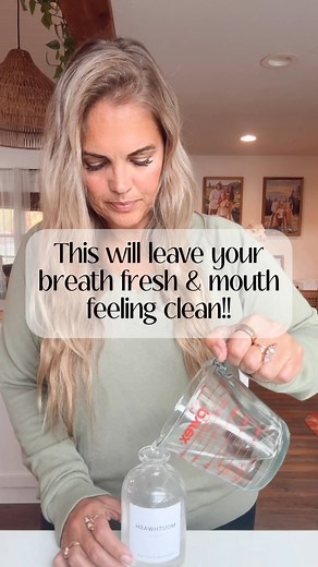 Non-Toxic Mouthwash Ditch the harsh chemicals and say hello to a minty-fresh smile the natural way! Here’s a super easy, non-toxic mouthwash recipe using doTERRA essential oils that’ll leave your breath fresh and your mouth feeling clean. Plus, it’s so easy to make and saves you $!! 🌿What you’ll need: 1.5 cups filtered water 1 tsp baking soda (for a natural cleanse!) 5 drops dōTERRA Peppermint essential oil 5 drops dōTERRA On Guard essential oil (for added protection!) 5 drop dōTERRA Supermint 