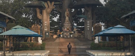 Our Lady at the Center