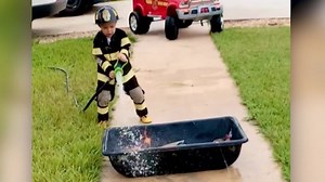 Dad stages mock fire drill training for 3-year-old | CNN